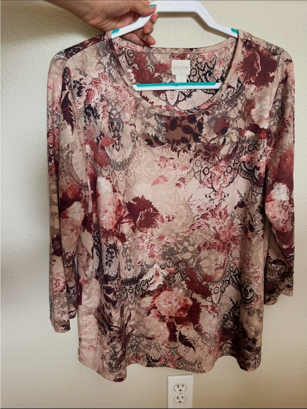 Chico's Floral Lace-Print Long Sleeve Top in Mauve and Burgundy